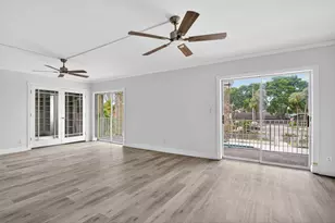 495 SE 8th St, Deerfield Beach, FL 33441 - Photo 15