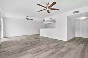 495 SE 8th St, Deerfield Beach, FL 33441 - Photo 5