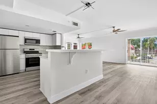 495 SE 8th St, Deerfield Beach, FL 33441 - Photo 1