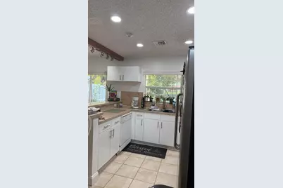 593 Bedford Avenue, Weston, FL 33326 - Photo 21