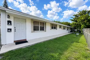 2419-2421 Johnson St, Hollywood, FL 33020 - Photo 3