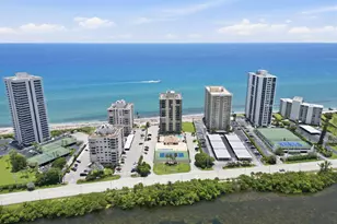 5460 N Ocean Dr, Riviera Beach, FL 33404 - Photo 51