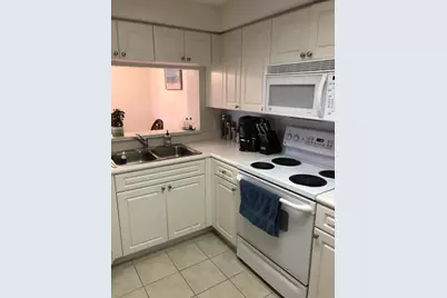 3023 Alcazar Place #305, Palm Beach Gardens, FL 33410 - Photo 13