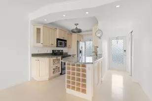 951 Spanish Cir, Delray Beach, FL 33483 - Photo 11
