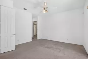 12172 SW Lockhaven Ct, Port Saint Lucie, FL 34987 - Photo 11