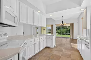 12172 SW Lockhaven Ct, Port Saint Lucie, FL 34987 - Photo 7