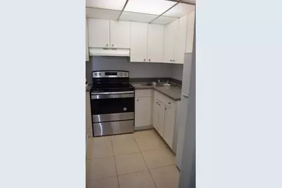 151 SE 6th Avenue #14, Pompano Beach, FL 33060 - Photo 3
