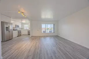 808 SE 7th St, Deerfield Beach, FL 33441 - Photo 3