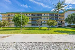 808 SE 7th St, Deerfield Beach, FL 33441 - Photo 25