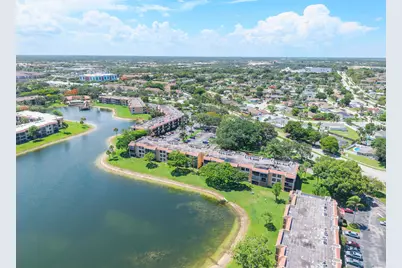 5828 Coral Lake Drive, Margate, FL 33063 - Photo 29