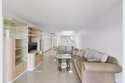 5828 Coral Lake Drive, Margate, FL 33063 - Photo 11
