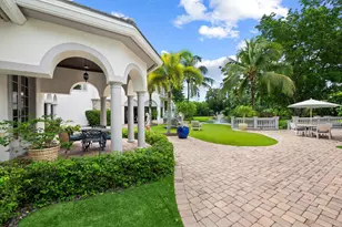 8950 NW 70th Ct, Parkland, FL 33067 - Photo 11