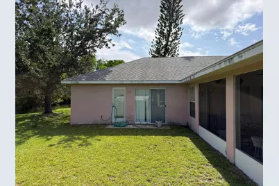 2590 SE South Blackwell Drive, Port Saint Lucie, FL 34952 - Photo 3