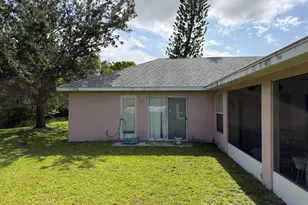 2590 SE South Blackwell Dr, Port Saint Lucie, FL 34952 - Photo 3