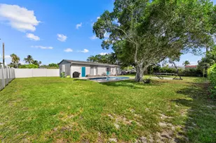 153 Abaco Dr, Palm Springs, FL 33461 - Photo 29