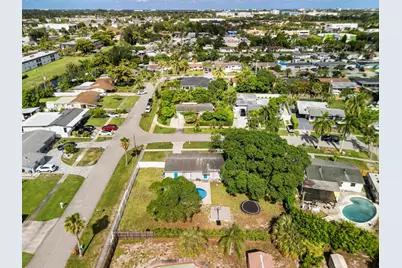 153 Abaco Drive, Palm Springs, FL 33461 - Photo 33