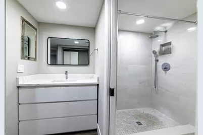 2517 Presidential Way #B, West Palm Beach, FL 33401 - Photo 19