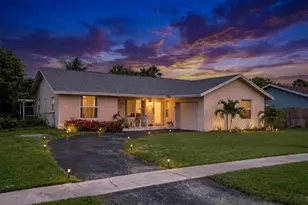 9544 Richmond Cir, Boca Raton, FL 33434 - Photo 1