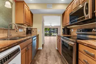 4140 N Ocean Dr, Lauderdale by the Sea, FL 33308 - Photo 11