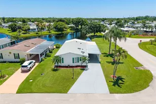 8498 Labelia Ct, Port Saint Lucie, FL 34952 - Photo 3