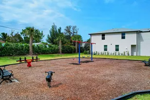 1620 Lindley St, Mangonia Park, FL 33407 - Photo 27