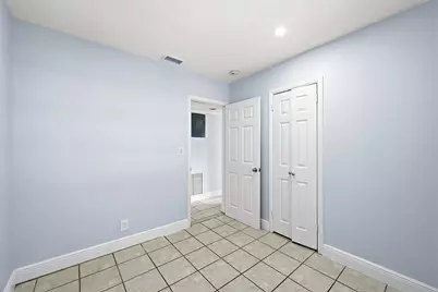 4401 NW 33rd Street, Lauderdale Lakes, FL 33319 - Photo 17