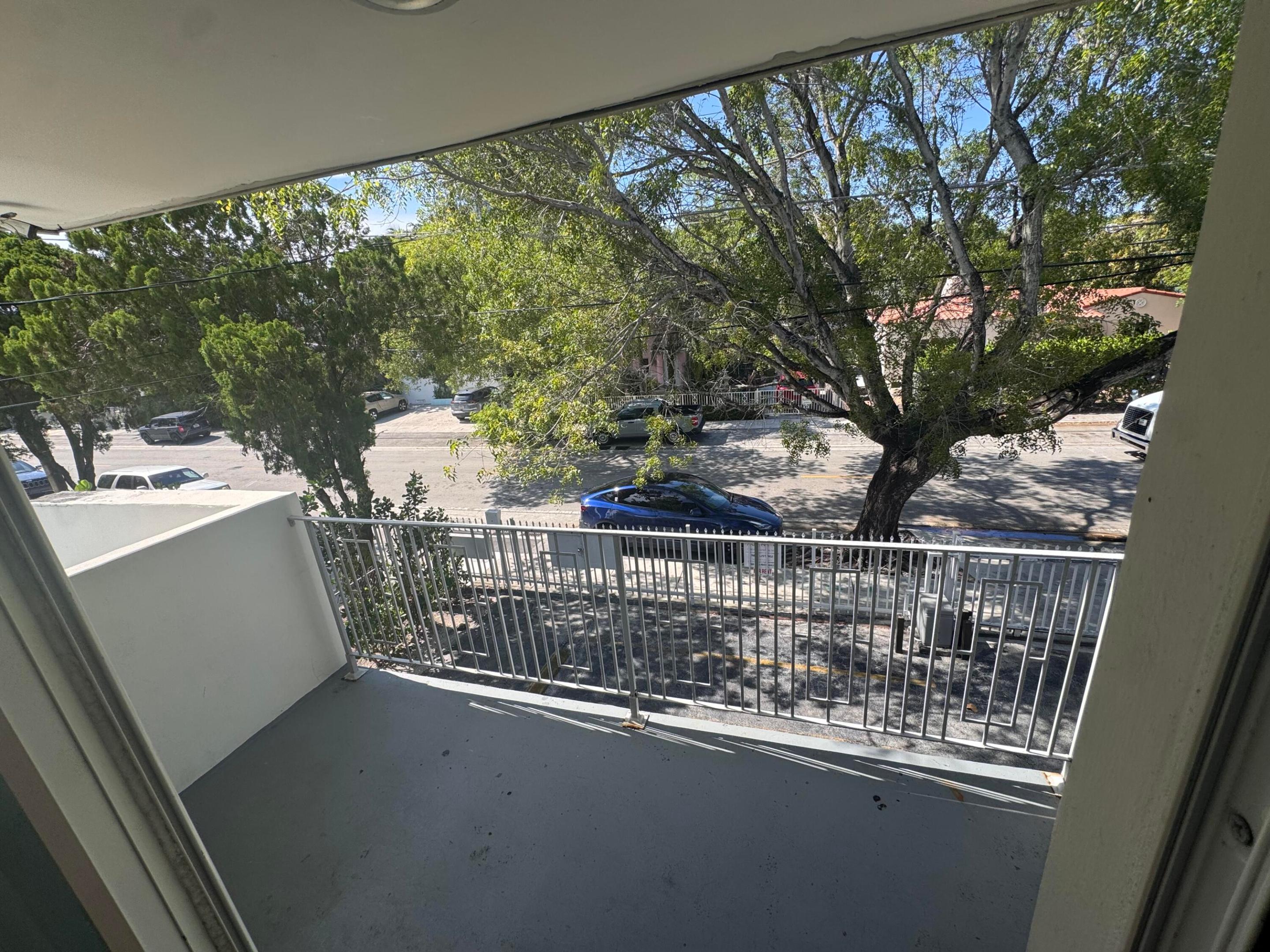 570 NE 64th St #Unit 4 - 570 NE 64th St #Unit 4, Miami, FL 33138 Luxury Property | Jose Angel Pina