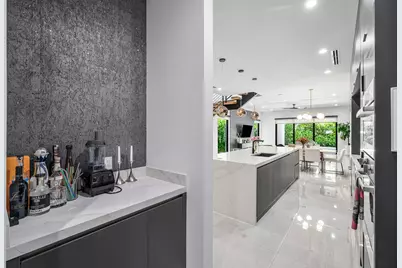 1123 NE 12th Avenue #A, Fort Lauderdale, FL 33304 - Photo 15