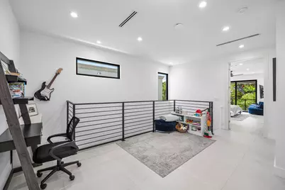 1123 NE 12th Avenue #A, Fort Lauderdale, FL 33304 - Photo 23