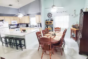 5261 Crystal Anne Dr, West Palm Beach, FL 33417 - Photo 13