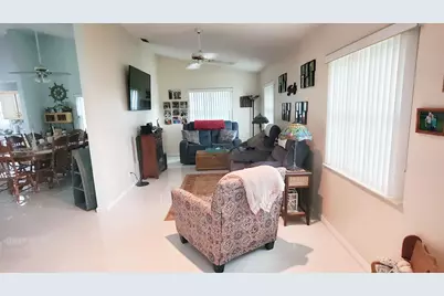 5261 Crystal Anne Drive, West Palm Beach, FL 33417 - Photo 15