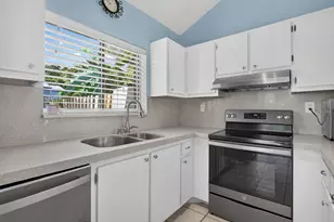 501 NW 132nd Terrace, Plantation, FL 33325 - Photo 13