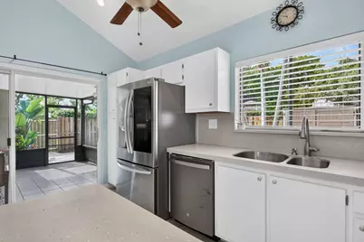 501 NW 132nd Terrace, Plantation, FL 33325 - Photo 17
