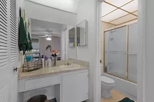 6870 Royal Palm Blvd, Margate, FL 33063 - Photo 19