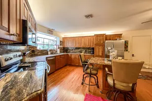 56 Edinburgh Dr, Palm Beach Gardens, FL 33418 - Photo 9