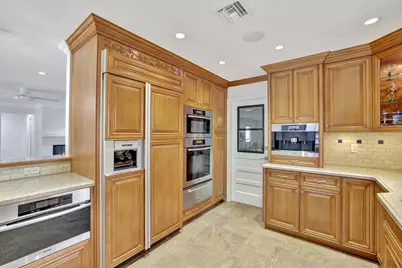 1508 NE 30th Court, Oakland Park, FL 33334 - Photo 5