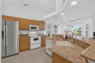 1802 SE Camden St, Port Saint Lucie, FL 34952 - Photo 13