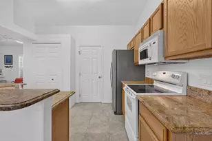 1802 SE Camden St, Port Saint Lucie, FL 34952 - Photo 15