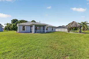1802 SE Camden St, Port Saint Lucie, FL 34952 - Photo 31