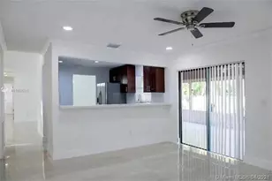 4804 SW 118th Terrace, Cooper City, FL 33330 - Photo 3