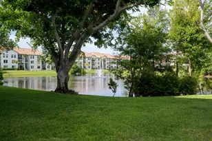 809 Villa Cir, Boynton Beach, FL 33435 - Photo 3