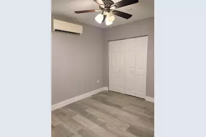 15700 NW 39th Place, Miami Gardens, FL 33054 - Photo 3