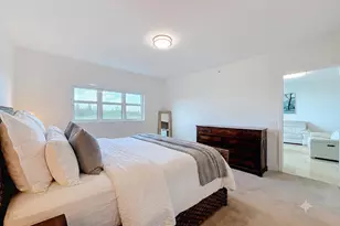 14951 Royal Oaks Ln, North Miami, FL 33181 - Photo 3