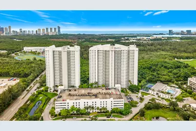 14951 Royal Oaks Lane #505, North Miami, FL 33181 - Photo 37