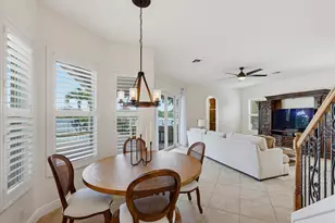 731 Edgebrook Ln, Royal Palm Beach, FL 33411 - Photo 15