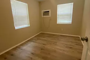 115 NE 2nd St, Fort Lauderdale, FL 33301 - Photo 3