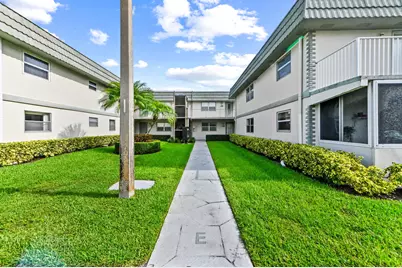 205 Flanders E, Delray Beach, FL 33484 - Photo 23
