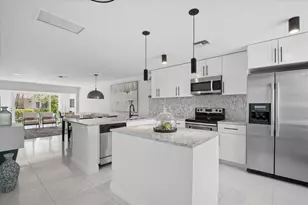 13725 Flora Pl, Delray Beach, FL 33484 - Photo 1