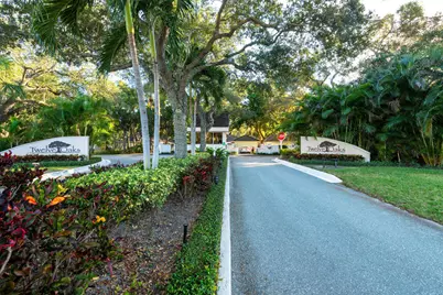 11335 Twelve Oaks Way, North Palm Beach, FL 33408 - Photo 23