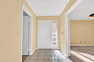 13 Ironwood Way N, Palm Beach Gardens, FL 33418 - Photo 5